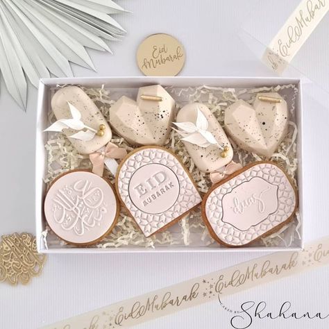 S H A H A N A on Instagram: "• E I D • M U B A R A K • The wait is finally over! 2021 Eid treat boxes are now available to order. I'll be taking limited orders for these so please order in advance to avoid disappointment. Postal service will be available for the 10th May for your loved ones to receive in time for Eid. Thank you to everyone who has already ordered without seeing pictures. I'm truly greatful for the trust you have in my work. As a thank you to everyone for your support I will i Eid Saeed, Eid Boxes, Eid Sweets, Eid Favours, Eid Special, Trust You, Eid Al Fitr, Treat Box, Eid Gifts