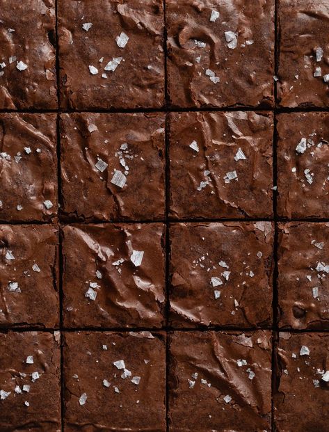 Spelt Brownies, Spelt Sourdough, Spelt Recipes, Seasonal Baking, Fudge Easy, No Bake Brownies, 9x13 Baking Dish, Chocolate Blanco, Triple Chocolate