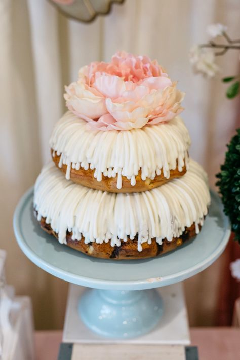 Floral Drip Bundt Cake from an Enchanted Garden Baby Shower on Kara's Party Ideas | KarasPartyIdeas.com (16) Baby Shower Bundt Cake, Floral Baby Shower Cake, Baby In Bloom Cake, Baby Shower Messages, Nothing Bundt, Nothing Bundt Cakes, Lemon Bundt Cake, Garden Baby Showers, Baby Shower Vintage