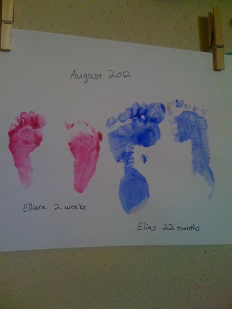 Use finger paints to mark big brother/little sister foot prints right after the baby's birth Brother Ideas, Big Brother Little Sister, Finger Paints, 3 Boys, Dream Baby, After Baby, Bitty Baby, Finger Painting, Baby Brother