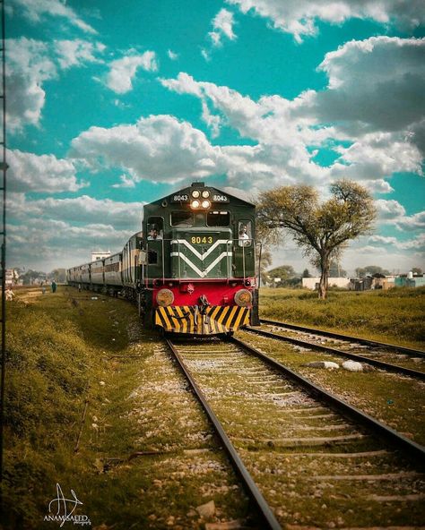 Pakistan Ramzan Wallpaper, Pakistan Railways, Birthday Wishes Songs, Pakistan Travel, Pakistan Zindabad, Couple Illustration, Rolling Stock, Islamic Republic, Scenic Beauty