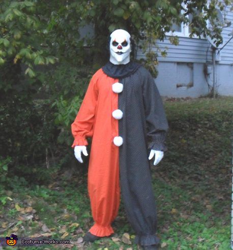 Scooby Halloween Costumes, Scooby Halloween, Killer Clown Costume, Evil Clown Costume, Clown Photos, Clown Halloween Costumes, Jester Costume, Killer Clown, Clown Horror