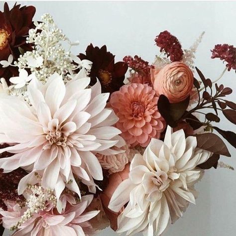 Blush to Burgundy …. – Into The Woods….Floral & Foliage Design Fall Floral Arrangements, Babies Breath, Fall Wedding Bouquets, No Rain, Deco Floral, Flowers Garden, Lorde, Arte Floral, Fall Floral