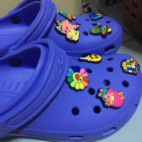 Dark Blue Crocs, Jibbitz Ideas, Shein Wishlist, Cool Crocs, Crocs Ideas, Blue Crocs, Cute Slides, Crocs Fashion, Shoe Designs