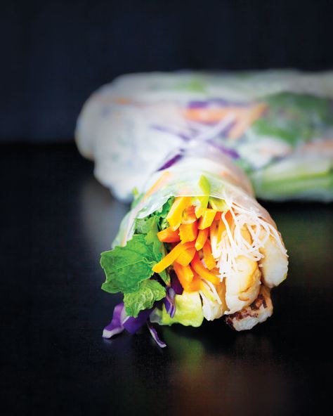 Soft Spring Rolls With Crab. These soft spring rolls with crab are light, healthy and fun to make in any galley. Imation Crab Spring Rolls, Crab Rice Paper Rolls, Crab Spring Rolls, Rice Paper Spring Rolls, Crab Rice, Rice Paper Recipes, Fresh Spring Rolls, Asian Rice, Crab Stick