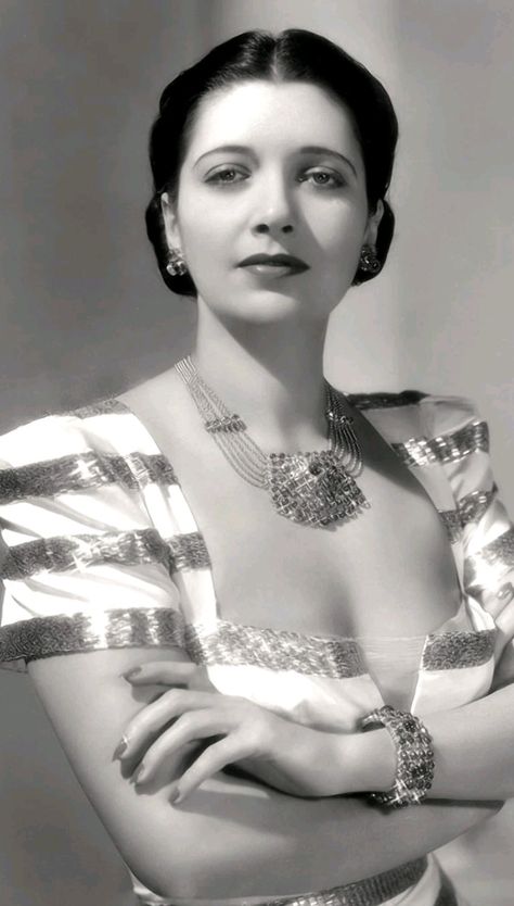 Kay Francis Orry Kelly, Kay Francis, Elegant Sophisticated, Actrices Hollywood, Golden Age Of Hollywood, Vintage Hollywood, Hollywood Glamour, Classic Hollywood, Golden Age