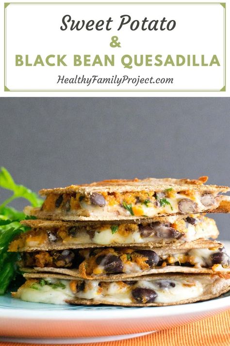 Sweet Potato & Black Bean Quesadillas | These sweet and savory Sweet Potato & Black Bean Quesadillas are easy to make and are perfect for a quick and healthy vegetarian meal. | Healthy Family Project #sweetpotatoes #blackbeans #quesadillas #vegetarian #meals #healthy #dinner Food Sweet Potato, Bean Quesadilla, Black Bean Quesadilla, Vegetarian Quesadillas, Sweet Potato Quesadilla, Comfort Meals, Sweet Potato Black Bean, Making Baby Food, Salsa Guacamole