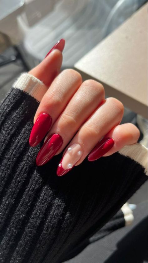 Romantic Nails, Cherry Wine Nails, Paznokcie Hello Kitty, Red Chrome Nails, Wine Nails, Red Christmas Nails, Boho Nails, Retro Nails, Cherry Wine