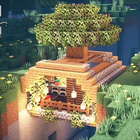 Encountered a cool ravine that you can't let go of in your Minecraft survival world? Then why not try to build a Small and Easy Ravine House? This building features a tree that grew inside the house and up to the roof! With unique functionalities like a usable bridge that connects the two separated lands and more! So check it out now! Minecraft House Ideas Easy, Ravine House, Minecraft Survival World, Minecraft Roof, Minecraft House Ideas, Small Bridge, Cool Minecraft Houses, Minecraft Inspo, Minecraft Survival