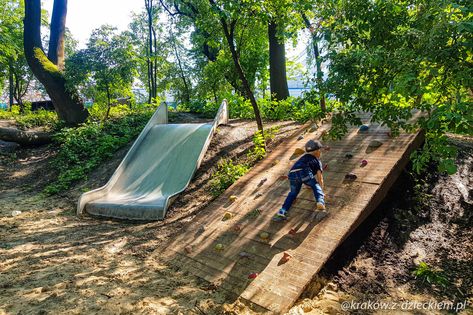 Natural Outdoor Playground, Kids Garden Play, Wood Playground, Playground Landscaping, Public Playground, Outdoor Play Space, Sloped Backyard, Kids Outdoor Play, Outdoor Play Area