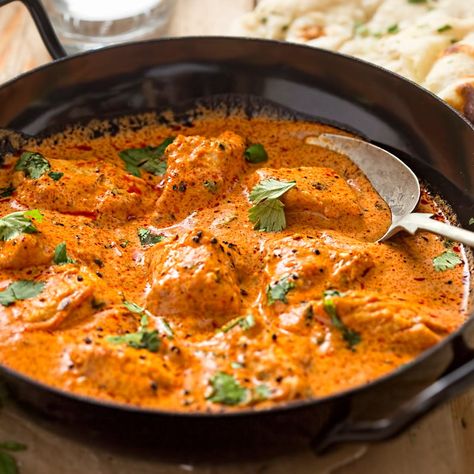 Gordon Ramsay Butter Chicken Recipe, Gordon Ramsay Butter Chicken, Indian Banquet, Best Butter Chicken, Poulet Curry Coco, Butter Chicken Sauce, Murgh Makhani, Recipes To Try At Home, Authentic Indian Food