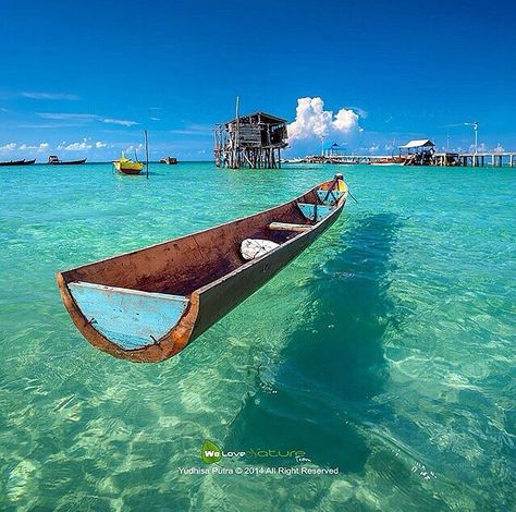 The amazing clear water of bintan island - Indonesia Bintan Island, Earth Pictures, Holidays Around The World, Destination Voyage, Crystal Clear Water, Best Vacations, Archipelago, Places Around The World, Nature Travel