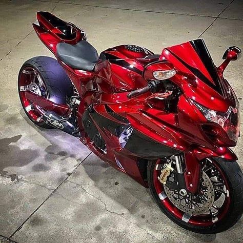 Motorcycle Custom, Red Motorcycle, Motorcross Bike, Red Bike, Candy Paint, Custom Sport Bikes, Gsxr 600, Suzuki Motorcycle, Candy Apple Red