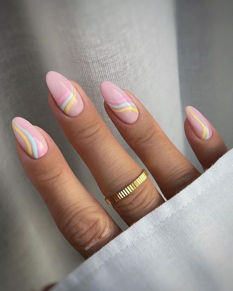 Beige Nails Design, Nails Trends, Cute Spring Nails, Beige Nails, Vibrant Nails, Cute Gel Nails, Nails Simple, Pastel Nails, Yellow Nails