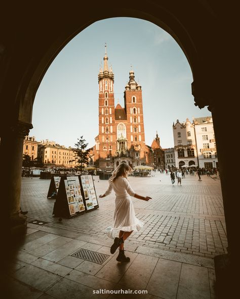 Krakow Photography Ideas, Krakow Photo Ideas, Polish Fashion Poland Style, Travel Photoshoot Ideas, Krakow Poland Aesthetic, Krakow Aesthetic, Poland Aesthetic, City Portraits, Krakow Travel