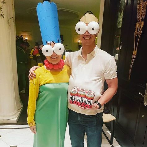 Cute Couples Halloween Costumes, Cute Couples Halloween, Clever Couples Halloween Costumes, Best Couples Halloween Costumes, Punny Halloween Costumes, Handmade Halloween Costumes, Couples Halloween Costumes, Clever Costumes, Best Couples Costumes