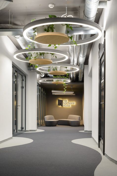 The Software House Offices - Gliwice - Office Snapshots Hall Deco, Office Ceiling Design, Software House, Arsitektur Masjid, Corporate Office Decor, Corporate Office Design, Office Hallway, Interior Design Software, Office Space Design