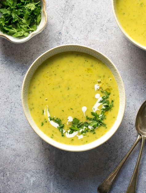 Marrow Soup, Courgette Soup, Curried Parsnip Soup, Vegan Moussaka, Cheese Scone Recipes, Coconut Milk Soup, Freezable Meals, Thyme Recipes, Zucchini Soup