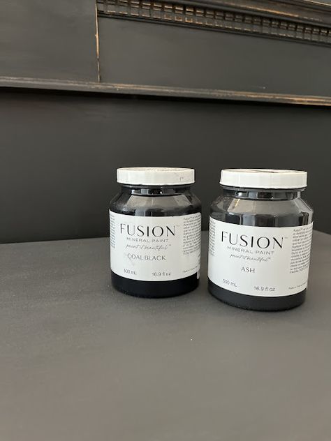 Coal Black Fusion Mineral Paint, Fusion Mineral Paint Ash Vs Coal Black, Vintage Sink, Drainboard Sink, Fusion Paint, Black Sink, Porcelain Sink, Fusion Mineral Paint, Old Farmhouse