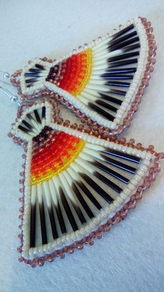 Indian Beadwork, Native American Beadwork Patterns, Beautiful Beaded Earring, Native American Regalia, Native Beading Patterns, Beaded Earrings Native, Beadwork Designs, Native American Beaded Earrings, Native Beadwork