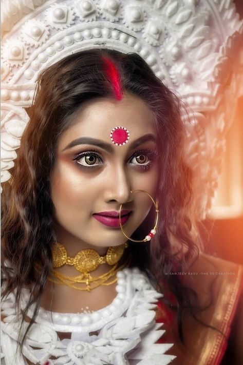 Pin by None on beautiful girl in 2022 | Beautiful girl makeup, Dehati girl photo, Navratri images Happy Durga Puja Video, Durga Maa Status, Durgamma Photos, Bridal Pic, Happy Navratri Status, Nora Lovely, Durga Puja Kolkata, Gorgeous Bridal Makeup, Black Dp