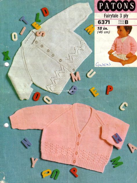 Baby Knitting Free, Easy Baby Knitting Patterns, Baby Cardigan Knitting Pattern Free, Cardigan Bebe, Baby Cardigan Pattern, Baby Boy Knitting Patterns, Dog Motif, Crochet Baby Shoes Pattern, Baby Sweater Knitting Pattern