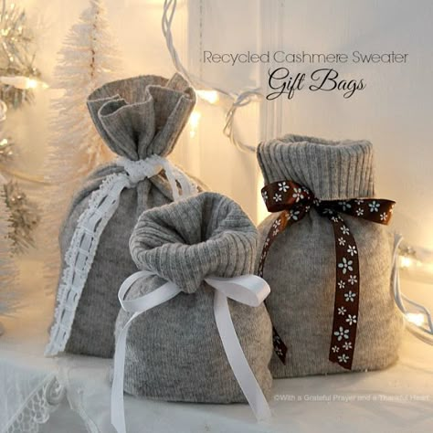 With a Grateful Prayer and a Thankful Heart: Recycled Cashmere Sweater Christmas Stocking & Gift Bags Sweater Christmas Stockings, Old Sweater Crafts, Sweater Projects, Sweater Crafts, Christmas Stocking Gifts, Recycled Sweaters, Reusable Gift Bags, Simple Gift Wrapping, Old Sweater