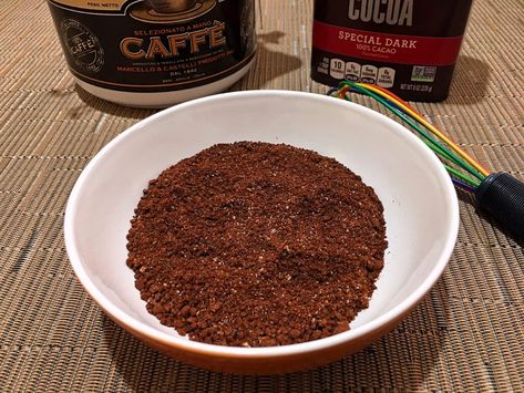 Coffee Cocoa Rub • Incredibly Tasty! - Tips & Tricks | Club Foody Espresso Rub Recipe, Coffee Rub Recipe, Swiss Cuisine, Swedish Cuisine, Brisket Rub, Coffee Rub, Hungarian Cuisine, Irish Cuisine, Steak Rubs