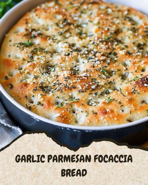 Garlic Focaccia Bread Recipe, Focaccia With Cheese, Italian Garlic Bread Recipe, Focaccia Bread Art, Homemade Italian Bread, Easy Focaccia Bread Recipe, Parmesan Bread, Focaccia Bread Recipe, Homemade Garlic Bread