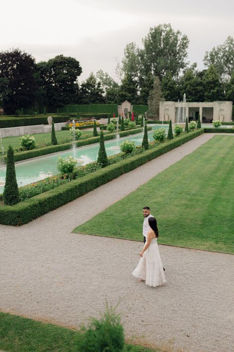 Engagement Photos Elegant, Parkwood Estate, Italy Editorial, Elegant Engagement Photos, Italy Vibes, Engagement Videos, Branding Photoshoot Inspiration, Portugal Wedding, Engagement Photo Poses