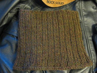 Foothills of the Great Smoky Mountains: Goodman's Gaiter-knit in bulky yarn Neck Gaiter Knitting Pattern, Kids Hats Patterns, Easy Scarf Knitting Patterns, Winter Knitting, Blanket Afghan, Cowl Knitting, Knitted Scarves, Neck Warmers, Knit Scarves