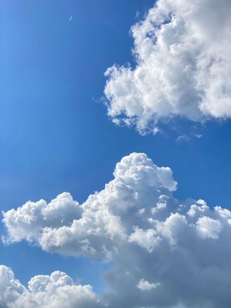 Asthmatic Picture, Nubes Aesthetic, Air Aesthetic, Cloudy Blue Sky, Blue Sky Wallpaper, Cloud Photos, Sky Photography Nature, Sky Pictures, Sky Photos