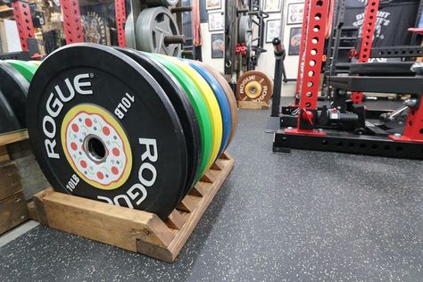 Bumper Plate Storage, Weight Plate Storage, Diy Gym Equipment, Plate Organizer, Diy Gym, Woodworking Shop Plans, Plate Storage, Plate Racks, Garage Gym