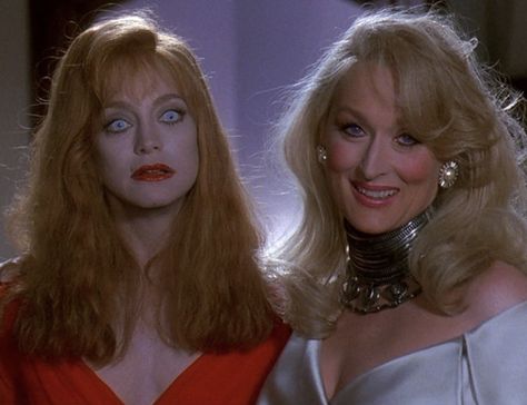 Goldie Hawn, I Love Cinema, Meryl Streep, Halloween Movies, Love Movie, Classic Horror, Iconic Movies, Film Stills, Classic Movies