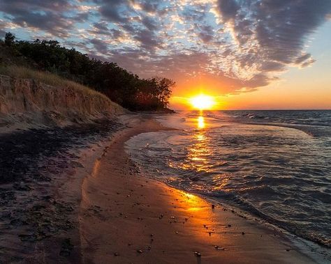 Washington Park (Michigan City) - All You Need to Know BEFORE You Go Michigan City Indiana, Indiana Dunes National Park, Ohio Photography, Hot Springs National Park, Indiana Dunes, Michigan City, Washington Park, National Park Photos, Lake Shore