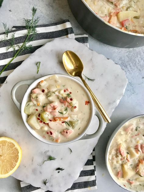 This irresistibly creamy Salmon Corn Chowder is packed with veggies and cashew cream for the tastiest, most comforting healthy soup. The best part is how easy this one pot meal is! Dairy and gluten-free. Salmon Corn Chowder, Salmon Chowder Recipe, Salmon Chowder, Corn Chowder Recipe, Seafood Chowder, Seafood Recipes Healthy, Healthy Salmon, Cashew Cream, Corn Chowder