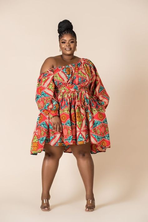 Mum Designs, Short Ankara Gowns Style, Short Ankara Gown, Big Tummy, Shirt Gown, Kitenge Designs, Dresses For Apple Shape, Grass Fields, African Fabric Dress