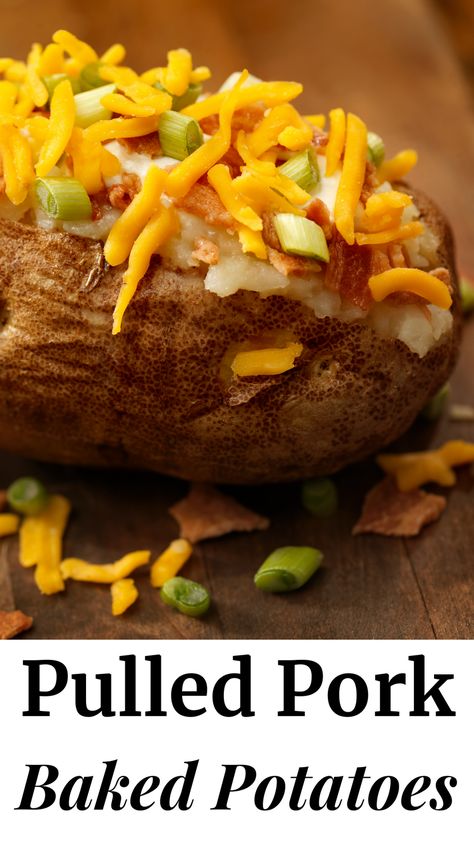 Pork Baked Potatoes, Pulled Pork Baked Potato, Pulled Pork Leftover Recipes, Baked Potato Recipe, Baked Potato Bar, Great Dinner Recipes, Pork Nachos, Stuffed Baked Potatoes, Pulled Pork Leftovers