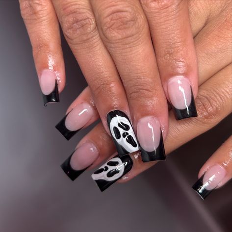 Black french tips and a lil scream movie ghost face 🥹🥹🥹 Black French Tips, Scream Movie, Black French, Ghost Face, French Tips, Ghost Faces, Scream, Ghost, Quick Saves