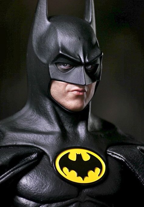 DC Comics in film n°8 - 1989 - Batman - Michael Keaton as Batman Tim Burton Poster, Michael Keaton Batman, Keaton Batman, Batman 1989, Michael Keaton, The Batman, Action Figure, Dc Comics, Batman