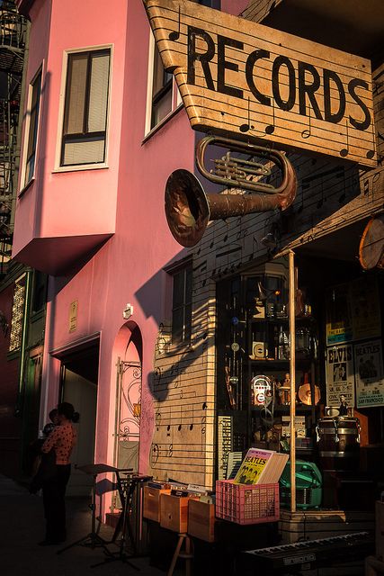 VIntage Record Store by tommacgregor, via Flickr beautiful vintage pink and flea market deco perfect Vintage Record Store, Kevin Parker, Art Musical, Rage Against The Machine, Record Shop, Record Players, I'm With The Band, Vintage Records, Music Aesthetic