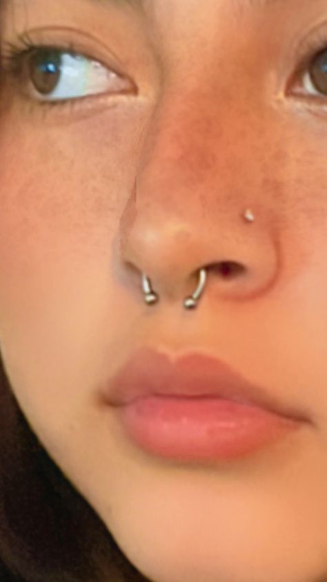 Nostril And Septum Piercing Together, Nose Ring And Septum, Septum And Nostril Piercing, Dark Y2k, Piercing Inspo, Septum Nose, Piercing Nose, Tooth Gem, Eyebrow Piercing