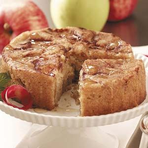 Cinnamon-Apple Honey Cake Recipe -"We're not keen on desserts, but I wanted to… Cake For His Birthday, Double Recipe, Honey Cake Recipe, Apple Honey, Cake 5, Cinnamon Cake, Honey Cake, Cinnamon Apple, Honey Recipes