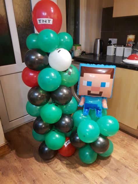 Minecraft balloon stack Minecraft Balloon Columns, Minecraft Spiral, Balloon Minecraft, Minecraft Balloons, Balloon Stack, Minecraft Decor, Minecraft Create, Decor Balloons, Balloon Games