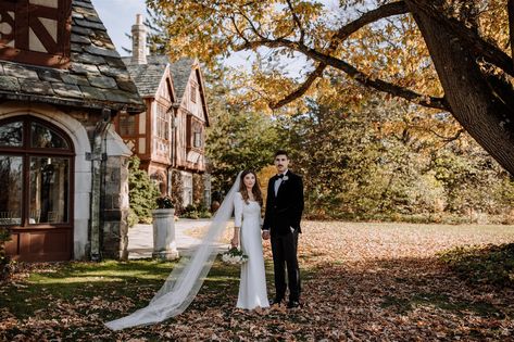 The Castle at Skylands Manor Wedding // Ringwood, New Jersey - Hand and Arrow Photography Skylands Manor, Arrow Photography, Manor Wedding, Wedding Vision, Flower Studio, Wedding Fall, Fall Day, Castle Wedding, The Castle