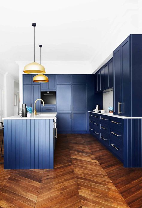 Navy Kitchens, Kitchen Flooring Trends, Herringbone Tiles, Wood Effect Floor Tiles, Wood Effect Porcelain Tiles, Kitchen Cabinet Door Styles, Beautiful Tile Floor, Green Kitchen Designs, Kitchen Cupboards Paint