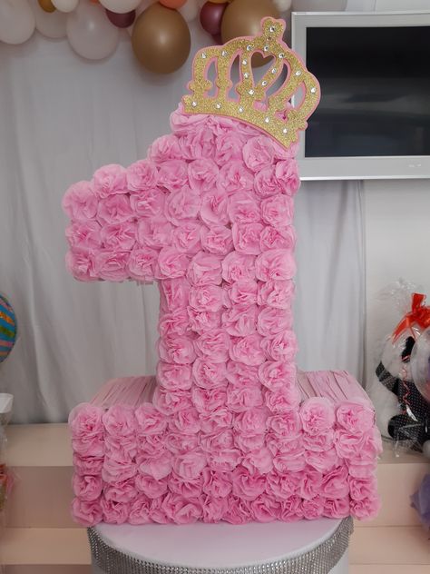 Princess Pinata, Princess First Birthday, Happy Birthday Clip Art, Birthday Background Design, Princess Theme Birthday, Birthday Clips, 1st Birthday Cakes, Floral Border Design, Princess Theme