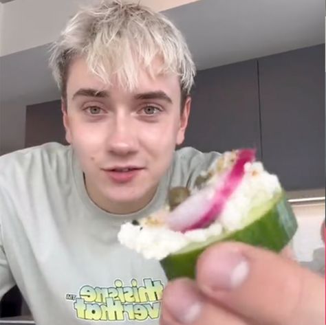 What We Know About The Cucumber Guy All Over TikTok Cucumber Tiktok Trend, Tiktok Cucumber Recipes, Cucumber Guy Recipes, Cucumber Tiktok, Cucumber Recipes Tiktok, Logan Cucumber Recipes, Tiktok Cucumber, Cucumber Appetizers, Cucumber Kimchi