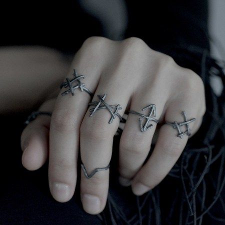 Rune Symbols, Twig Ring, 카드 디자인, Witchy Stuff, Wanda Maximoff, Rings Set, Gothic Jewelry, Coven, Looks Vintage