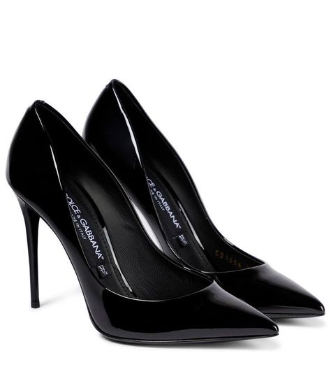 Dr Shoes, Shoes Heels Classy, Heels Classy, High Shoes, Patent Leather Pumps, Dream Shoes, Classic Silhouette, Leather Pumps, Heel Shoes